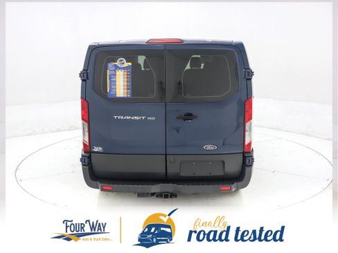Used 2017 Ford Transit 150 XL image 5