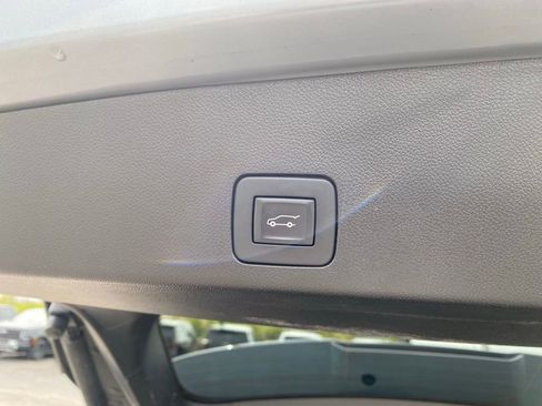 Used 2020 Buick Encore GX Select w/ Experience Buick Package AWD/4WD image 27