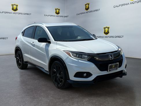 Used 2021 Honda HR-V Sport image 7