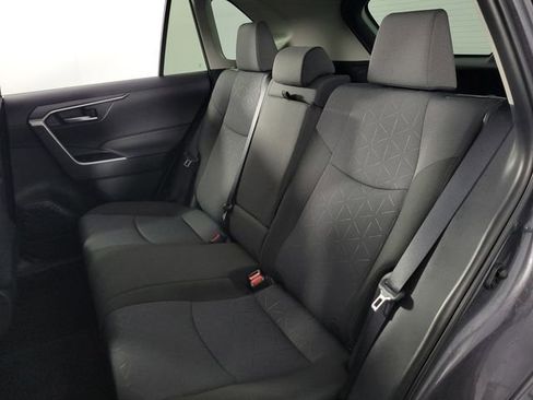 Used 2025 Toyota RAV4 XLE image 17