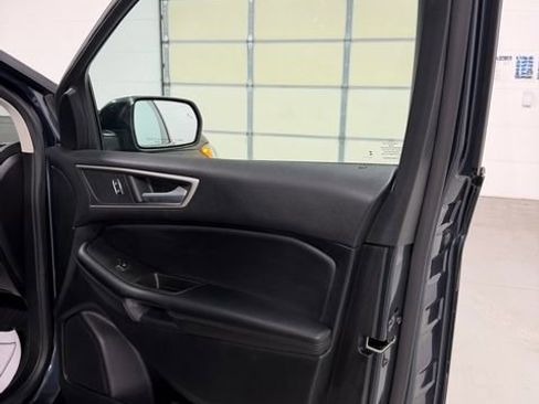 Used 2024 Ford Edge SEL AWD/4WD image 12
