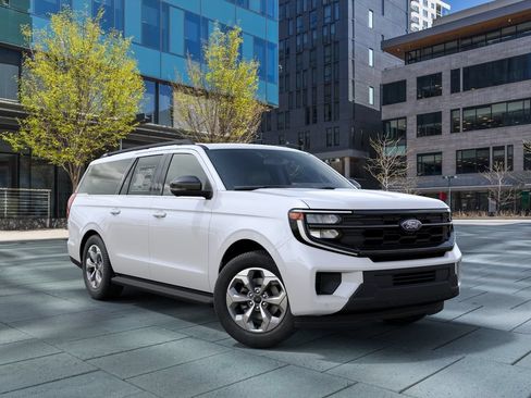 New 2027 Ford Expedition Max Active AWD/4WD image 4