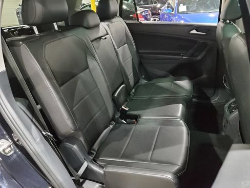 Used 2020 Volkswagen Tiguan SEL FWD image 20