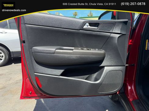 Used 2017 Kia Sportage EX w/ EX Premium Package FWD image 11