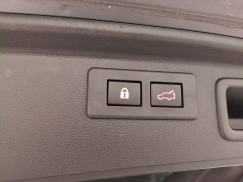 Used 2023 Subaru Forester Limited image 15