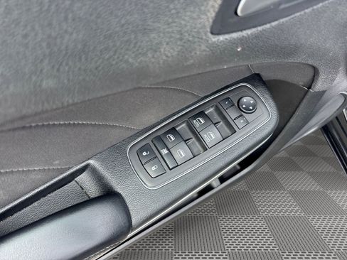 Used 2022 Dodge Charger GT RWD image 15