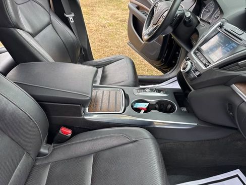 Used 2020 Acura MDX SH-AWD w/ Technology Package image 36