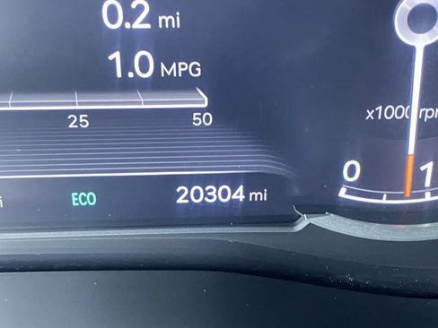 Used 2022 Genesis G70 2.0T w/ Prestige Package AWD/4WD image 33