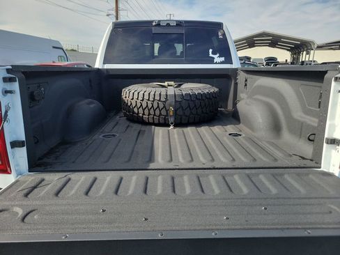 Used 2025 RAM 2500 Laramie image 32