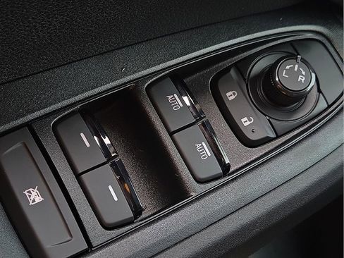 Certified 2025 Subaru Crosstrek 2.5i Sport image 18