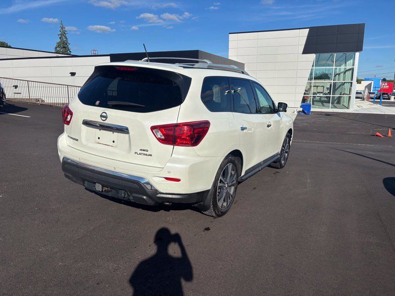 Used 2017 Nissan Pathfinder Platinum w/ Cargo Package AWD/4WD image 8