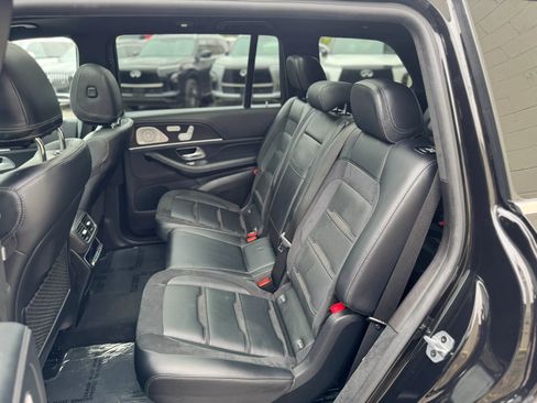 Used 2023 Mercedes-Benz GLS 63 AMG 4MATIC w/ Warmth & Comfort Package image 35