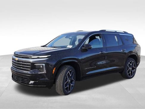 New 2026 Chevrolet Traverse High Country image 7