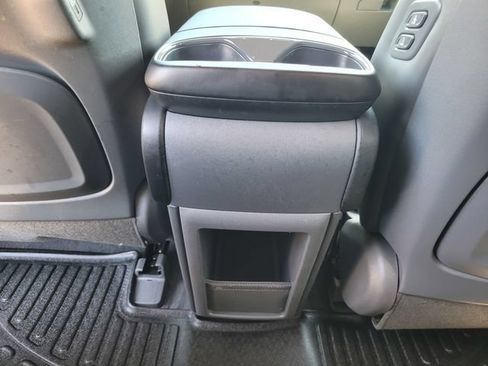 Used 2026 Kia EV9 Light RWD image 15
