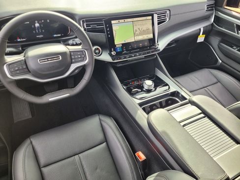 New 2026 Jeep Grand Wagoneer Limited image 5