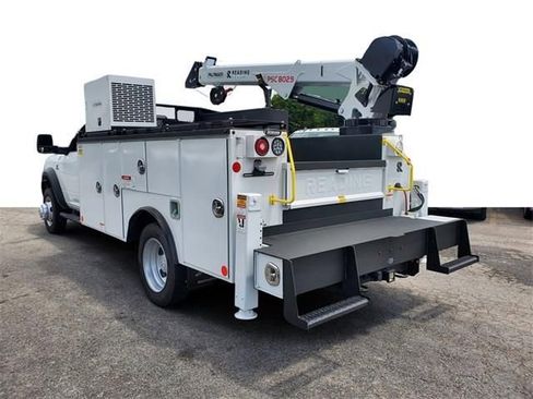 New 2024 RAM 5500 Tradesman image 3