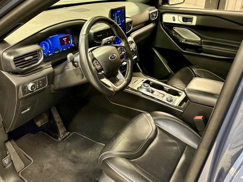 Used 2021 Ford Explorer ST w/ Equipment Group 401A image 3
