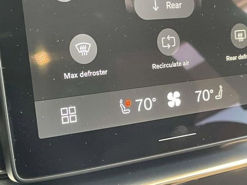 Used 2026 Volvo XC90 B5 Plus w/ Protection Package image 23