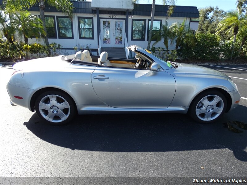 Used 2005 Lexus SC 430 Convertible RWD image 17