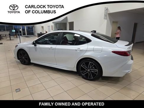 Used 2025 Toyota Camry XSE AWD/4WD image 10
