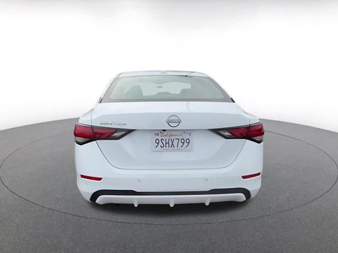 Used 2025 Nissan Sentra SV image 12