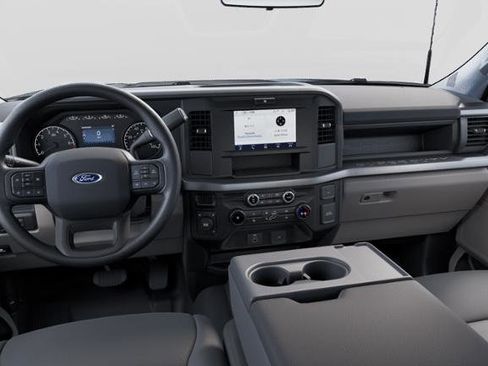 New 2025 Ford F250 XL w/ XL Chrome Package image 29