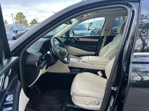 Used 2021 Genesis GV80 2.5T w/ Advanced Package 02 AWD/4WD image 25