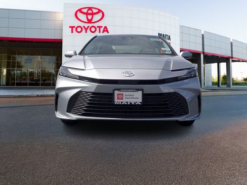 Certified 2025 Toyota Camry LE FWD image 8