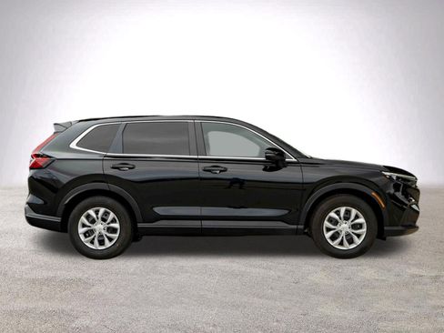 Used 2026 Honda CR-V LX image 10
