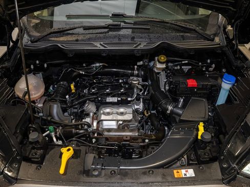 Used 2021 Ford EcoSport SE w/ SE Convenience Package image 20