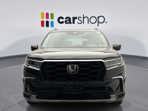 Used 2023 Honda Pilot Elite image 8