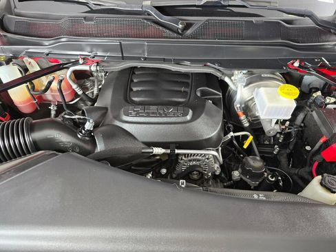 Used 2022 RAM 2500 Tradesman AWD/4WD image 12