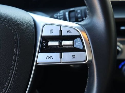 Used 2023 Kia Telluride LX FWD image 13