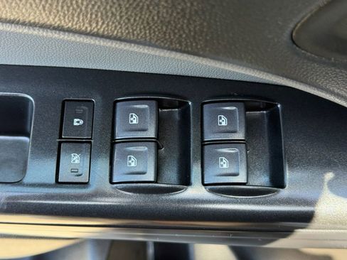 Used 2022 Chevrolet Colorado W/T w/ WT Convenience Package RWD image 14