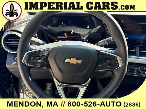 New 2026 Chevrolet Trax LT w/ LT Convenience Package FWD image 23