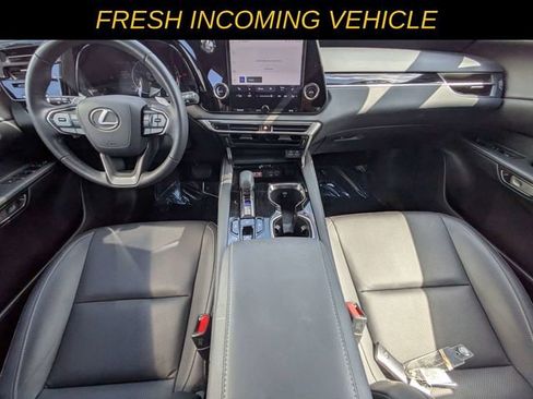 Used 2024 Lexus RX 350 FWD w/ Technology Package image 14