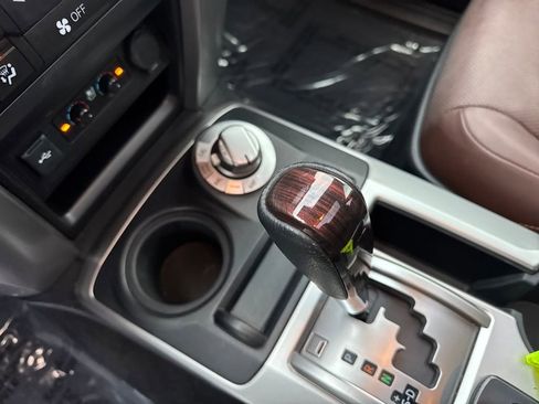 Used 2020 Toyota 4Runner Limited image 24