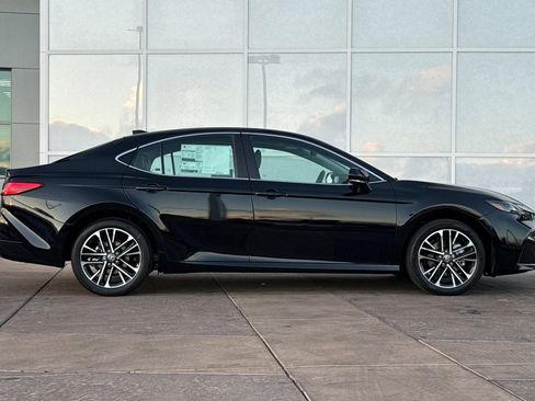 New 2026 Toyota Camry XLE image 3