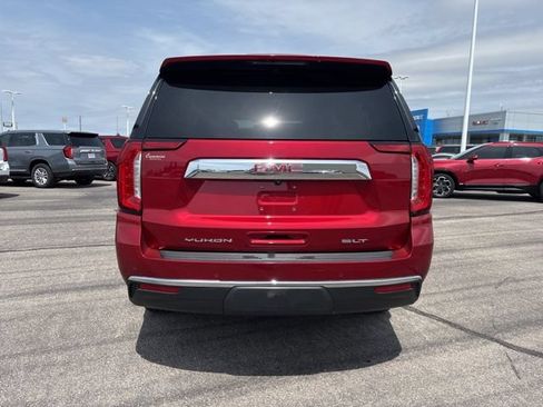 Used 2022 GMC Yukon XL SLT w/ SLT Luxury Package AWD/4WD image 6
