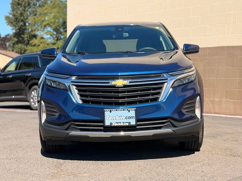 Used 2023 Chevrolet Equinox LT AWD/4WD image 12