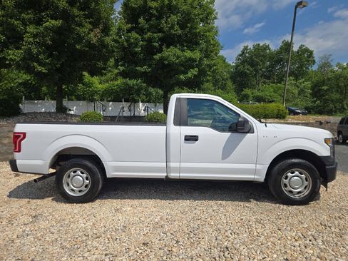 Used 2017 Ford F150 XL w/ Equipment Group 101A Mid RWD image 7