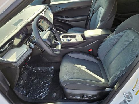 New 2026 Jeep Cherokee Laredo AWD/4WD image 13