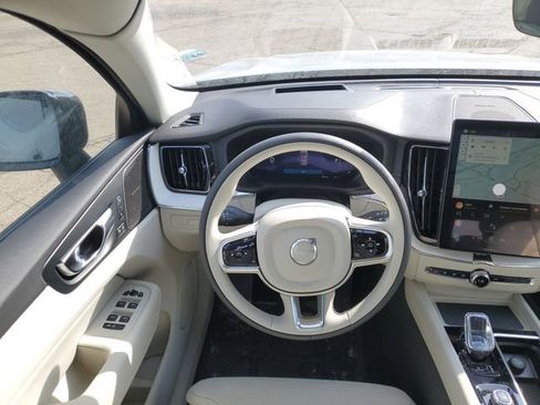 New 2026 Volvo XC60 B5 Ultra w/ Protection Package Premier image 24