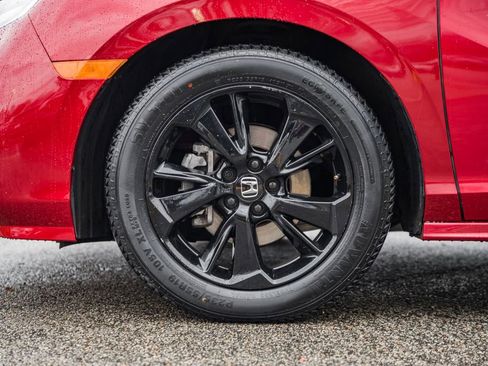 Used 2023 Honda Odyssey Sport image 17