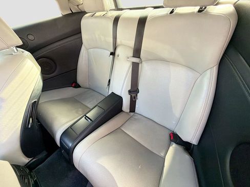 Used 2015 Lexus IS 250C w/ Luxury Package image 20