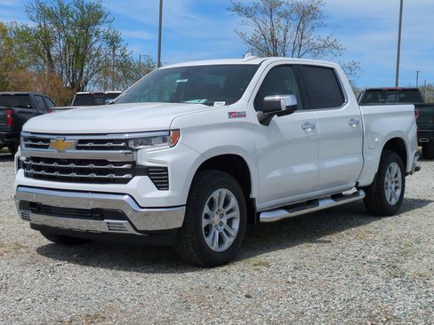 New 2026 Chevrolet Silverado 1500 LTZ w/ LTZ Premium Package AWD/4WD image 5
