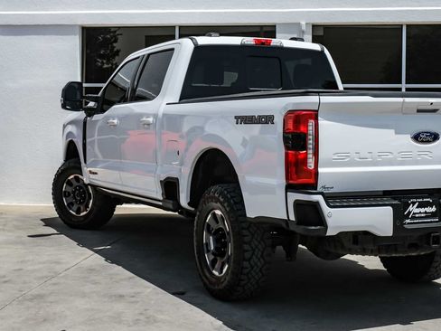 Used 2024 Ford F350 Lariat w/ Lariat Ultimate Package AWD/4WD image 15
