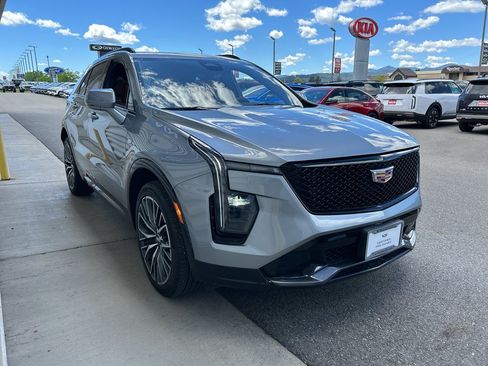 Certified 2024 Cadillac XT4 Sport AWD/4WD image 2