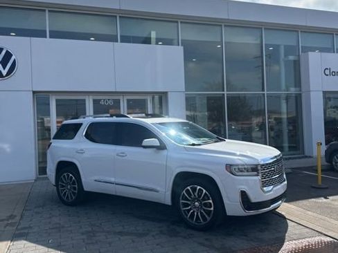 Used 2021 GMC Acadia Denali w/ Denali Ultimate Package image 3