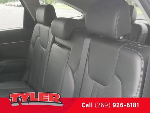 Used 2021 Kia Sorento S w/ Panoramic Sunroof Package AWD/4WD image 47